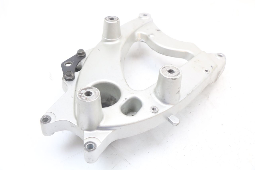 photo de AUSPUFFHALTERUNG LONGJIA EASY MAX 125 (2020 - 2024) - Alternative Perspektive