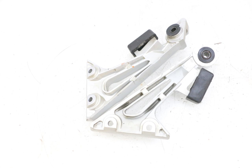 photo de AUSPUFFHALTERUNG YAMAHA FJR ABS 1300 (2006 - 2012) - Detailansicht des Bauteils