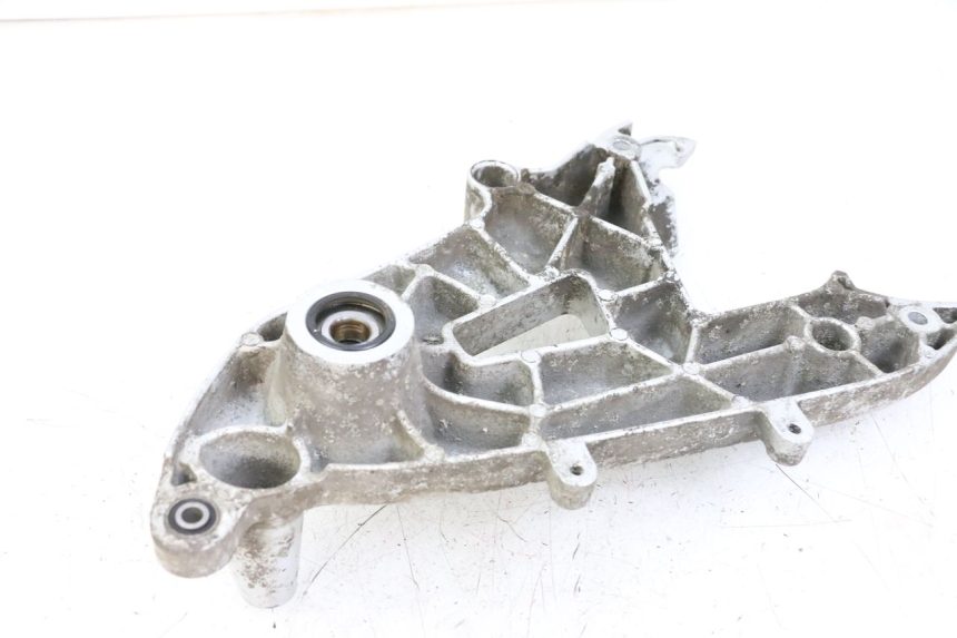 photo de AUSPUFFHALTERUNG MBK FLAME X 125 (2007 - 2016) - Zoom auf Gebrauchszustand