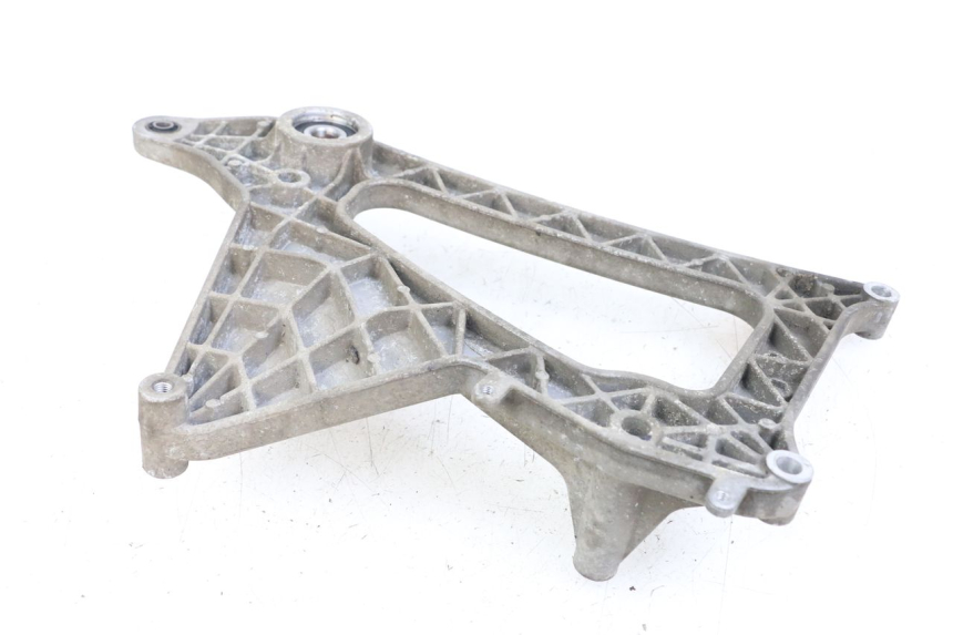 photo de AUSPUFFHALTERUNG PEUGEOT GEOPOLIS RS 125 (2007 - 2009) - Detailansicht des Bauteils