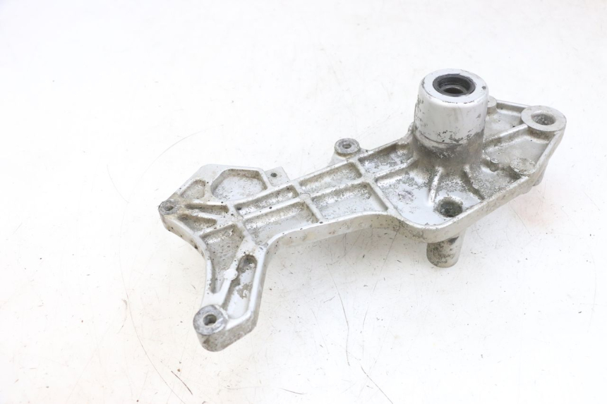 photo de AUSPUFFHALTERUNG SYM GTS EVO 125 (2009 - 2013) - Alternative Perspektive