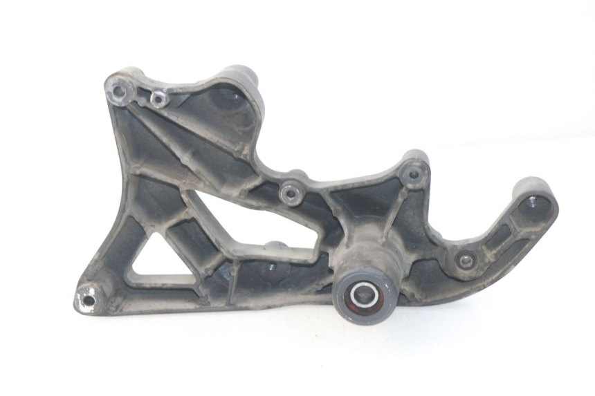 photo de AUSPUFFHALTERUNG SYM JOYMAX 250 (2013 - 2017) - Detailansicht des Bauteils