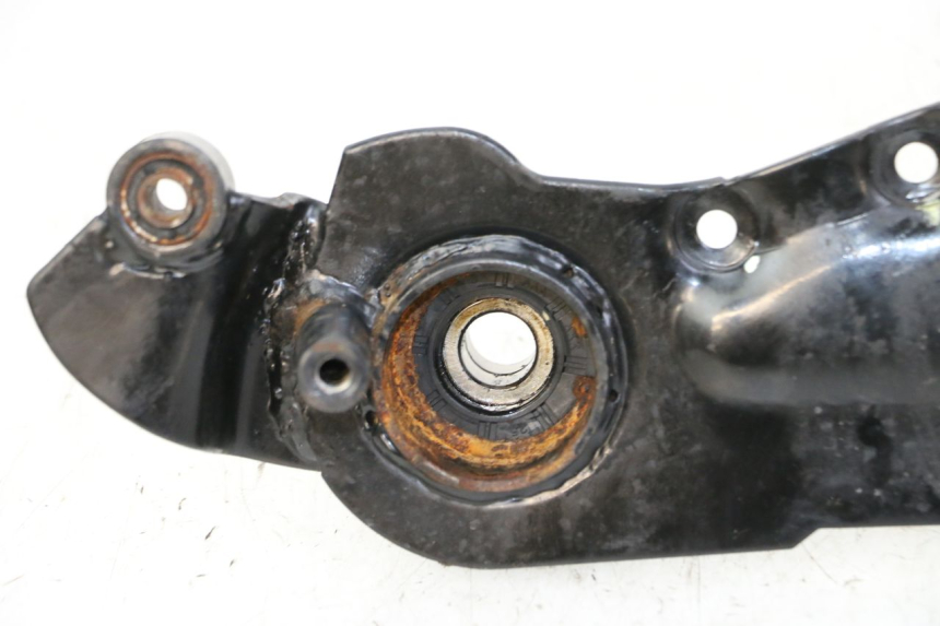 photo de AUSPUFFHALTERUNG LONGJIA SHARPY 125 (2020 - 2024) - Alternative Perspektive