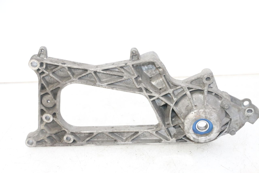 photo de AUSPUFFHALTERUNG PIAGGIO MP3 500 (2011 - 2015) - Alternative Perspektive