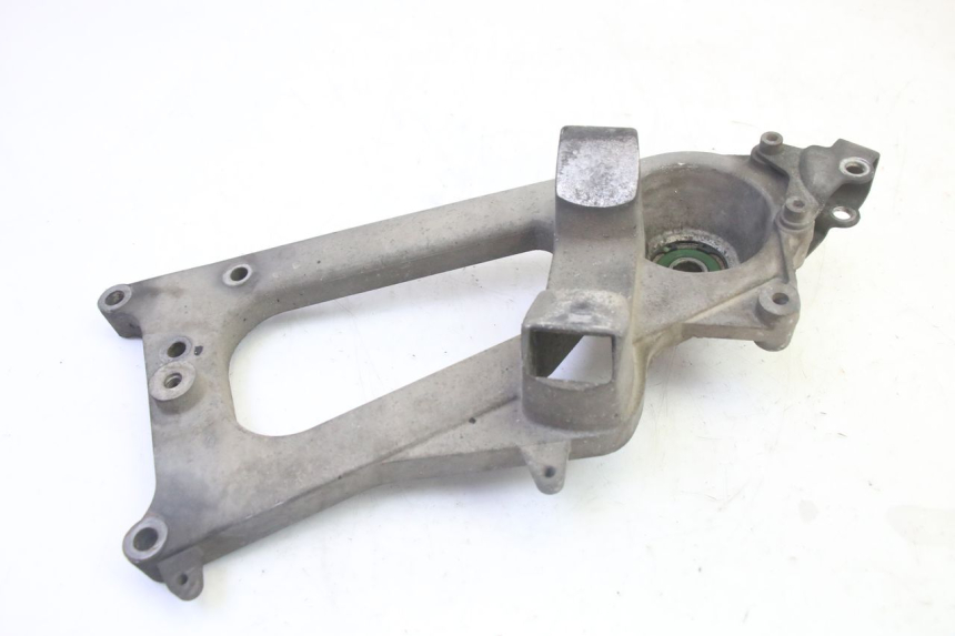 photo de AUSPUFFHALTERUNG PIAGGIO MP3 500 (2011 - 2015) - Zoom auf Gebrauchszustand