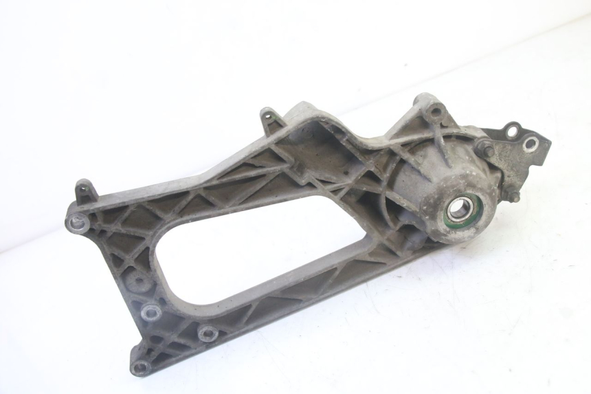 photo de AUSPUFFHALTERUNG PIAGGIO MP3 500 (2011 - 2015) - Alternative Perspektive