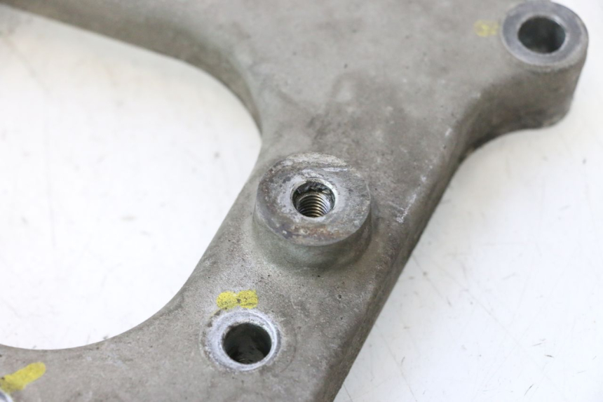 photo de AUSPUFFHALTERUNG PIAGGIO MP3 500 (2016 - 2018) - Detailansicht des Bauteils