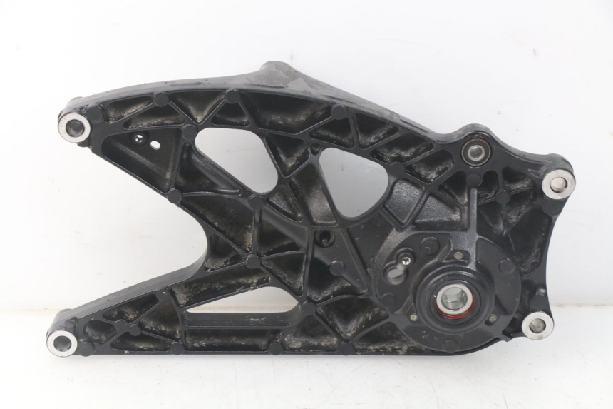 photo de AUSPUFFHALTERUNG MBK MW TRYPTIK 125 (2017 - 2022) - Detailansicht des Bauteils