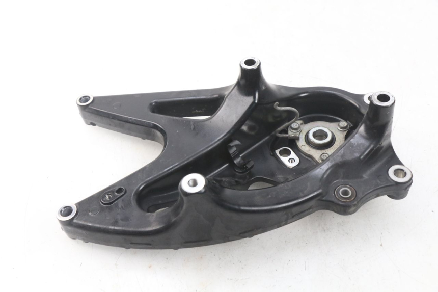 photo de AUSPUFFHALTERUNG MBK MW TRYPTIK 125 (2017 - 2022) - Zoom auf Gebrauchszustand