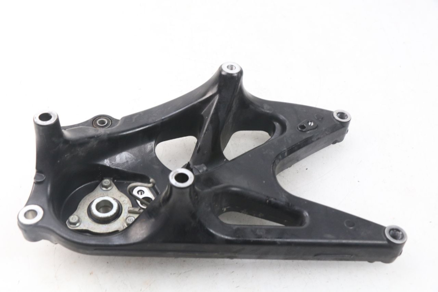 photo de AUSPUFFHALTERUNG MBK MW TRYPTIK 125 (2017 - 2022) - Alternative Perspektive