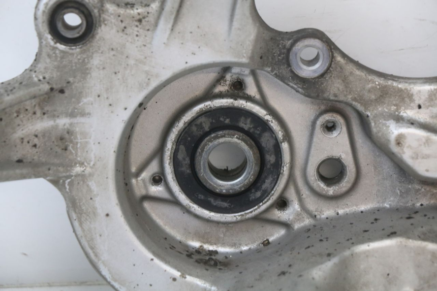 photo de AUSPUFFHALTERUNG MBK MW TRYPTIK 125 (2014 - 2016) - Detailansicht des Bauteils