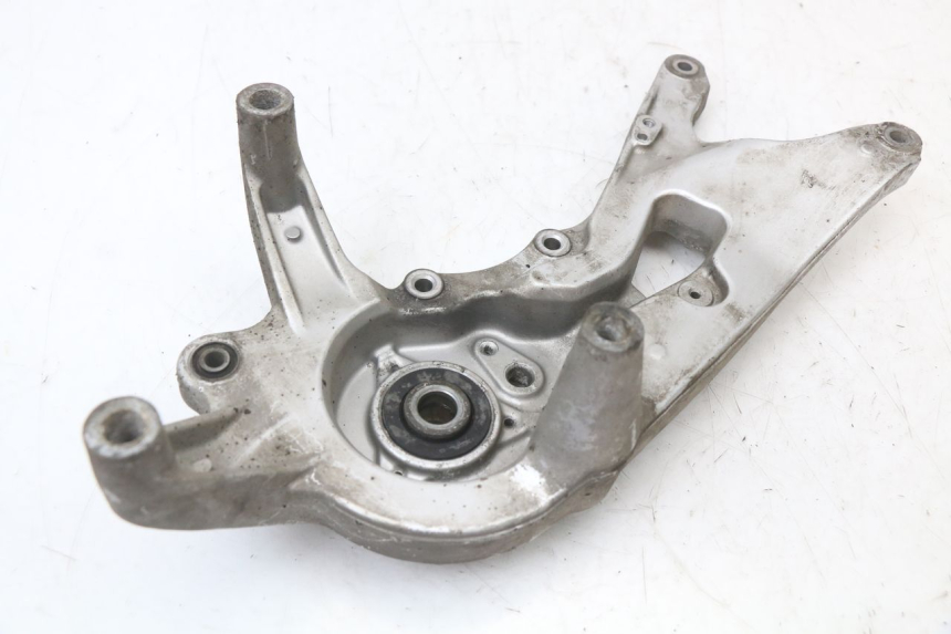 photo de AUSPUFFHALTERUNG MBK MW TRYPTIK 125 (2014 - 2016) - Zoom auf Gebrauchszustand