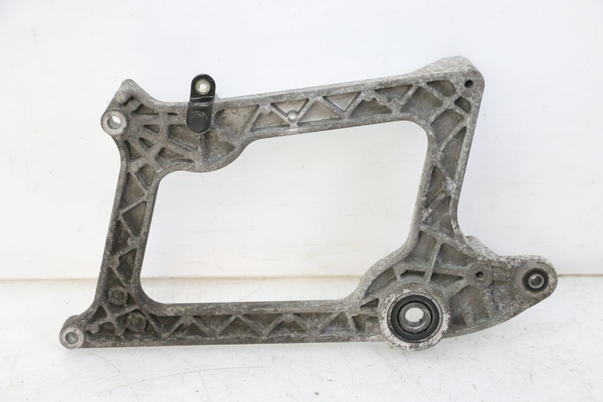 photo de AUSPUFFHALTERUNG PEUGEOT SATELIS 125 (2013 - 2018) - Zoom auf Gebrauchszustand