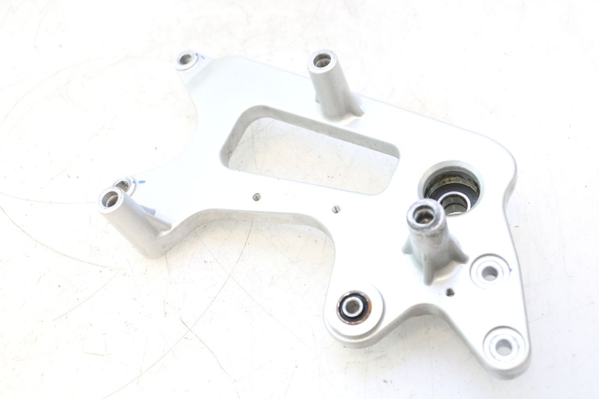 photo de AUSPUFFHALTERUNG JM MOTORS R-MAX TECH 50 (2024 - 2026) - Zoom auf Gebrauchszustand