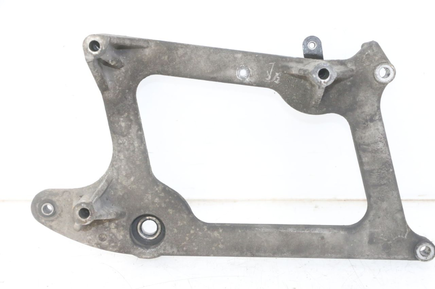 photo de AUSPUFFHALTERUNG PEUGEOT SATELIS 125 (2013 - 2018) - Hauptansicht