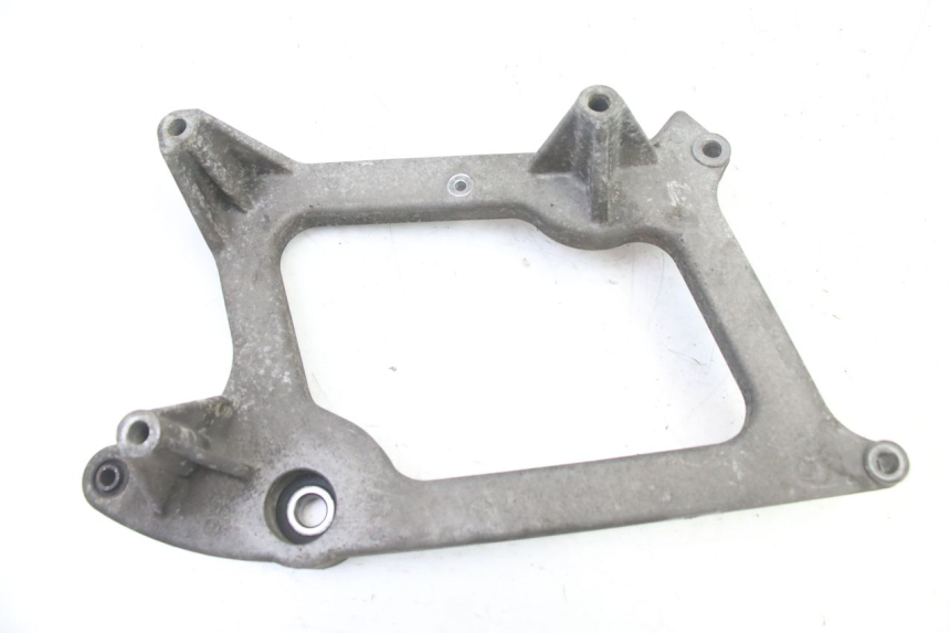 photo de AUSPUFFHALTERUNG PEUGEOT SATELIS 125 (2013 - 2018) - Hauptansicht