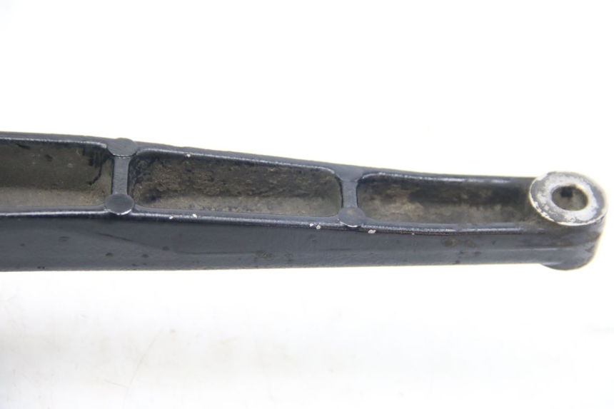 photo de TOPFHALTER SUZUKI SIXTEEN 125 (2008 - 2010) - Oberflächenzustand und Material