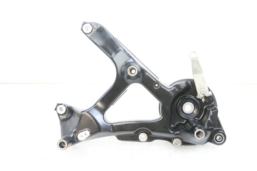 photo de AUSPUFFHALTERUNG YAMAHA TRICITY 300 (2020 - 2024) - Hauptansicht