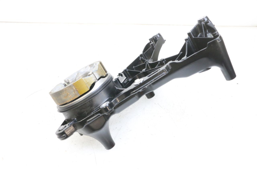 photo de AUSPUFFHALTERUNG YAMAHA TRICITY 300 (2020 - 2024) - Zoom auf Gebrauchszustand