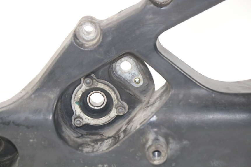 photo de AUSPUFFHALTERUNG YAMAHA YP X-MAX XMAX 400 (2014 - 2017) - Alternative Perspektive