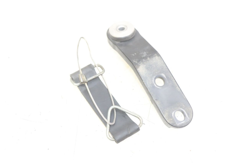 photo de TANKHALTERUNG HONDA CRF CR-F 450 (2009 - 2012) - Detailansicht des Bauteils