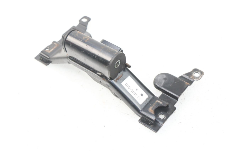 photo de HALTER KRAFTSTOFFTANK YAMAHA FZ8 800 (2010 - 2016) - Zoom auf Gebrauchszustand