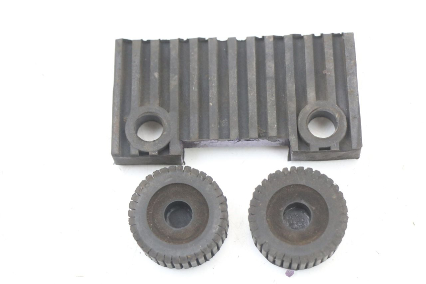 photo de HALTER KRAFTSTOFFTANK SUZUKI GN 125 (1997 - 2000) - Hauptansicht