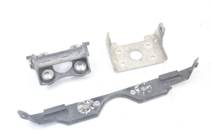 photo de HALTER KRAFTSTOFFTANK SUZUKI GSR 750 (2011 - 2017) - Hauptansicht