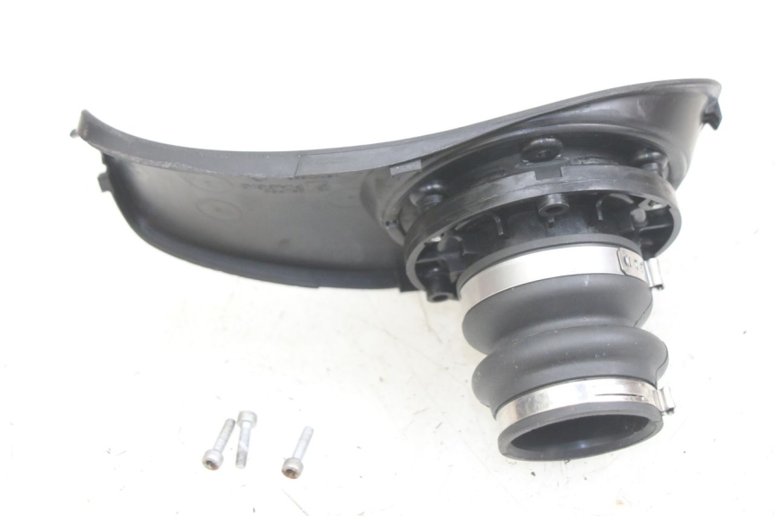 photo de TANKHALTERUNG PIAGGIO MEDLEY 125 (2016 - 2023) - Alternative Perspektive