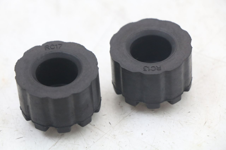 photo de HALTER KRAFTSTOFFTANK ROYAL ENFIELD CONTINENTAL GT 650 (2019 - 2024) - Zoom auf Gebrauchszustand