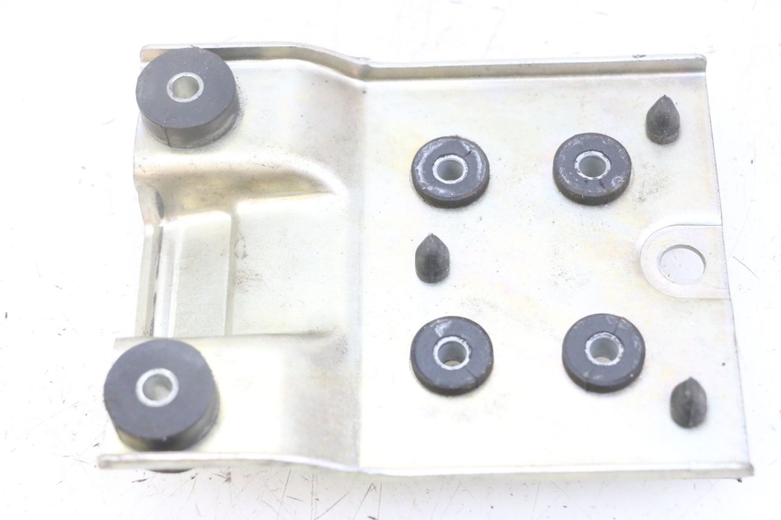 photo de HALTER KRAFTSTOFFTANK SUZUKI GSX F GSXF 650 (2007 - 2015) - Zoom auf Gebrauchszustand