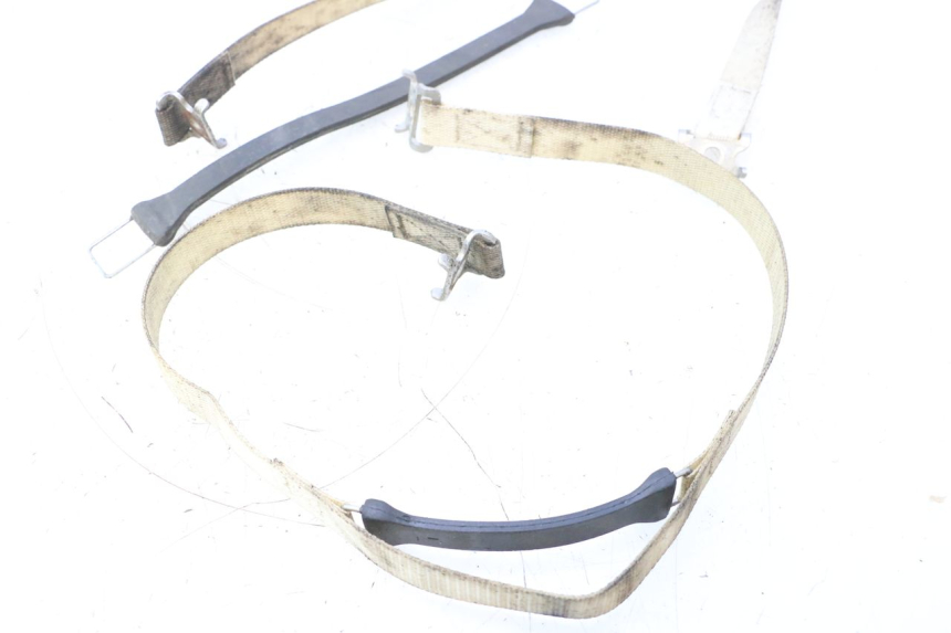photo de HALTER KRAFTSTOFFTANK YAMAHA WAVE RUNNER GP R 1200 (2000 - 2003) - Zoom auf Gebrauchszustand