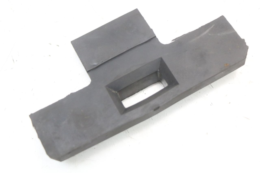 photo de HALTER KRAFTSTOFFTANK YAMAHA XJS DIVERSION 600 (1997 - 1999) - Zoom auf Gebrauchszustand