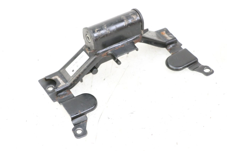 photo de HALTER KRAFTSTOFFTANK YAMAHA FZ1 FAZER 1000 (2007 - 2009) - Technische Nahaufnahme