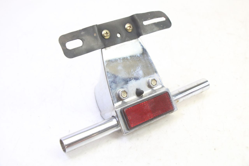 photo de Kennzeichenhalter HYOSUNG GV AQUILA 125 (2000 - 2009) - Detailansicht des Bauteils