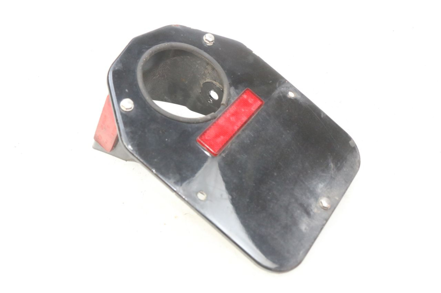 photo de KENNZEICHENHALTER ROYAL ENFIELD BULLET CLASSIC 500 (2017 - 2020) - Details der Befestigungspunkte