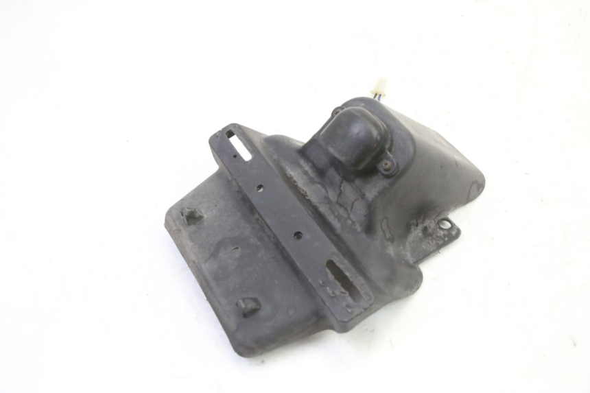 photo de KENNZEICHENHALTER YAMAHA BW'S 100 (1999 - 2002) - Detailansicht des Bauteils