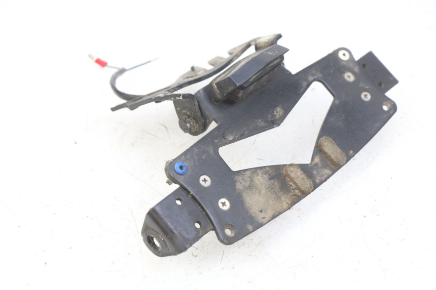 photo de KENNZEICHENHALTER HONDA CB R 1000 (2018 - 2023) - Technische Nahaufnahme