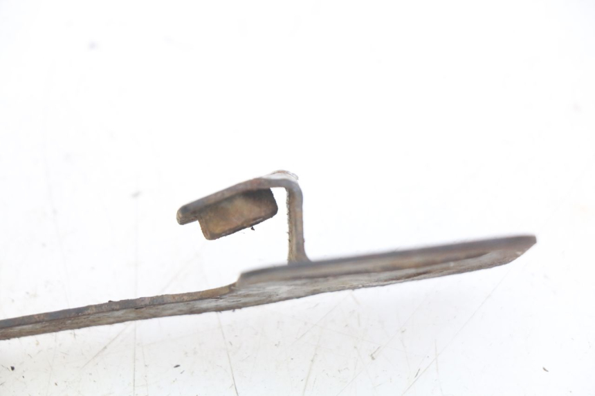 photo de KENNZEICHENHALTER HONDA CM 125 (1983 - 2003) - Zoom auf Gebrauchszustand