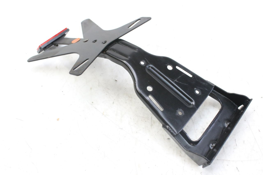 photo de KENNZEICHENHALTER WAYSCRAL E-SPEED 1 (2022 - 2024) - Oberflächenzustand und Material