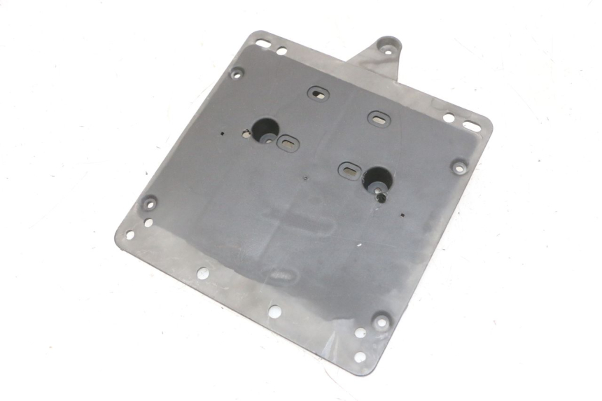 photo de KENNZEICHENHALTER PIAGGIO IE MP3 YOURBAN 300 (2011 - 2016) - Hauptansicht