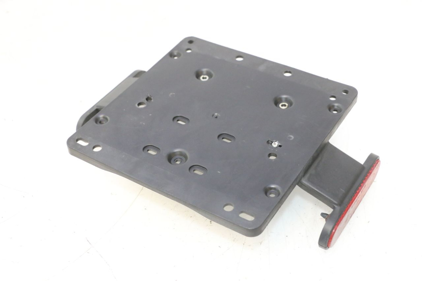 photo de KENNZEICHENHALTER PIAGGIO MP3 500 (2016 - 2018) - Hauptansicht