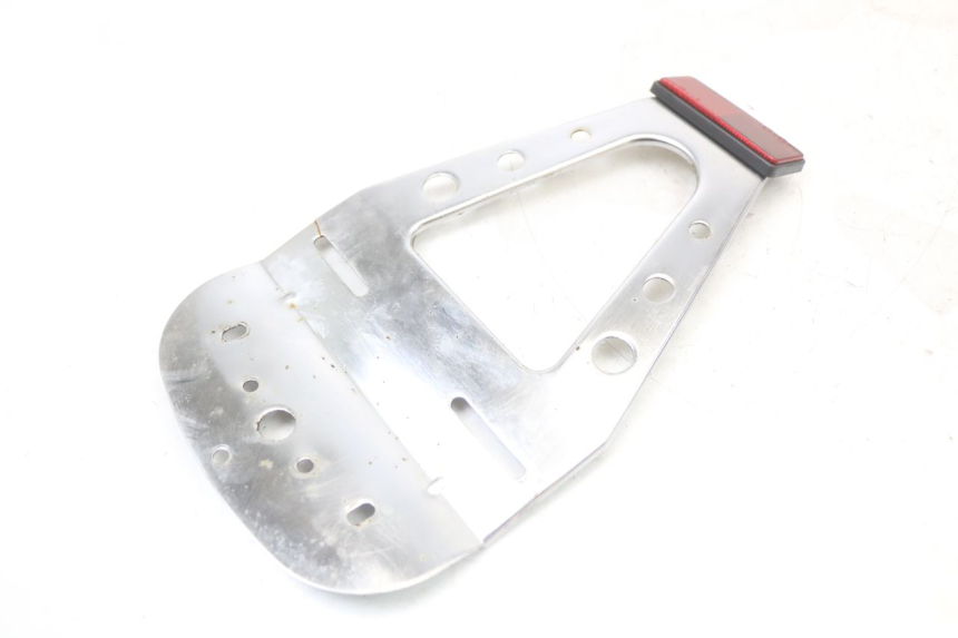 photo de KENNZEICHENHALTER REGAL RAPTOR SPYDER 125 (2010 - 2018) - Technische Nahaufnahme