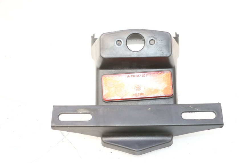 photo de KENNZEICHENHALTER JM MOTORS SANTANA 50 (2014 - 2023) - Detailansicht des Bauteils
