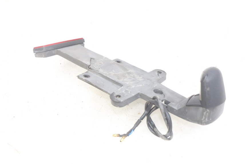 photo de KENNZEICHENHALTER APRILIA SCARABEO LIGHT 125 (2007 - 2011) - Technische Nahaufnahme