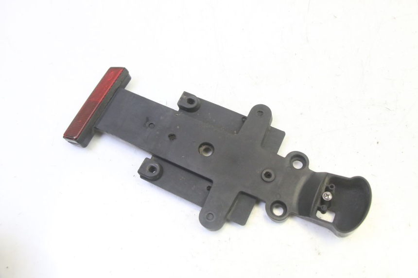 photo de KENNZEICHENHALTER APRILIA SR R 2T LC 50 (2018 - 2021) - Detailansicht des Bauteils