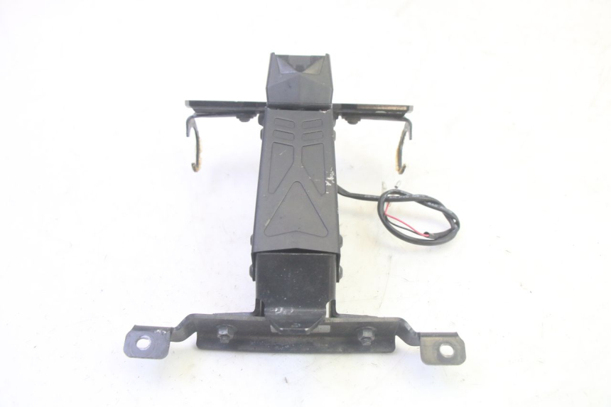 photo de KENNZEICHENHALTER YAMAHA TRICITY 300 (2020 - 2024) - Technische Nahaufnahme