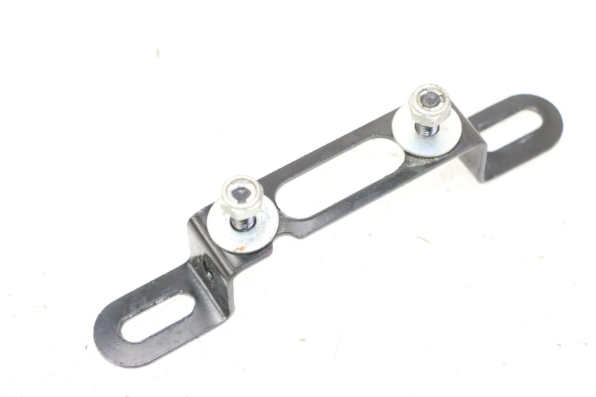 photo de KENNZEICHENHALTER YAMAHA XMAX X-MAX 125 (2021 - 2025) - Detailansicht des Bauteils