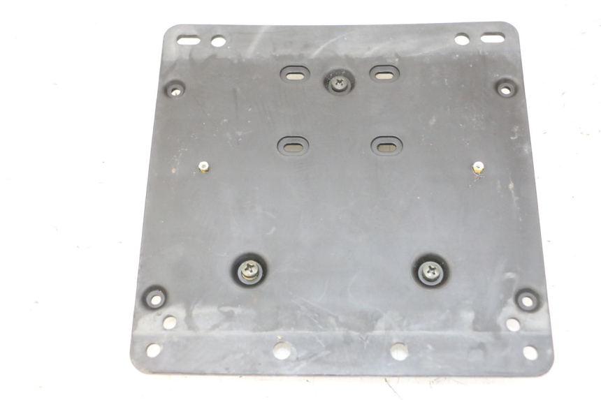 photo de KENNZEICHENHALTER PIAGGIO X9 EVOLUTION 125 (2003 - 2007) - Hauptansicht