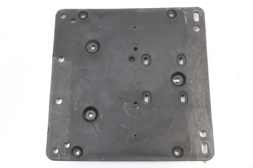 photo de KENNZEICHENHALTER PIAGGIO XEVO - X EVO 125 (2007 - 2017) - Hauptansicht